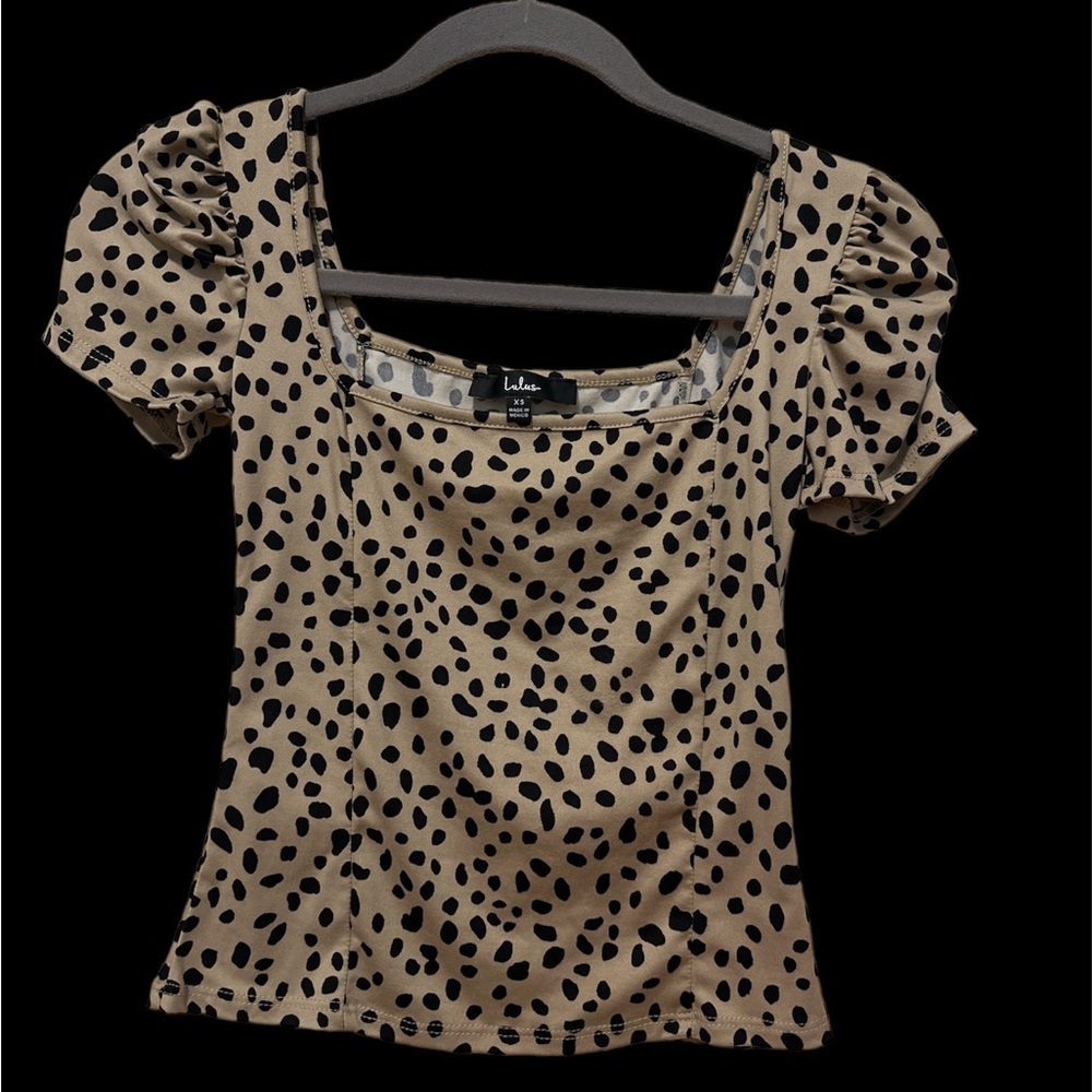 Lulu’s tan & black top size XS